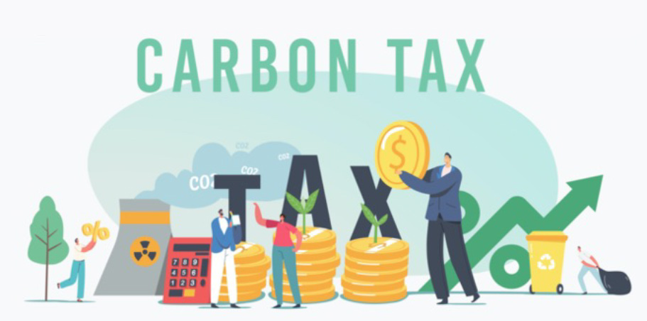 Illustration alluding to the carbon tax. At the top, we have the words carbon tax in green. What we can see from left to right: a tree, a man with a percentage symbol in his hands, a chimney of a nuclear power plant, with the symbol of radioactivity and that leaves smoke with the letters CO2 between the smoke, a calculator, some men with coins behind, a man with a coin in his hand and a man dragging a garbage bag into a yellow bin. There are also the words tax in black and the percentage symbol in green.